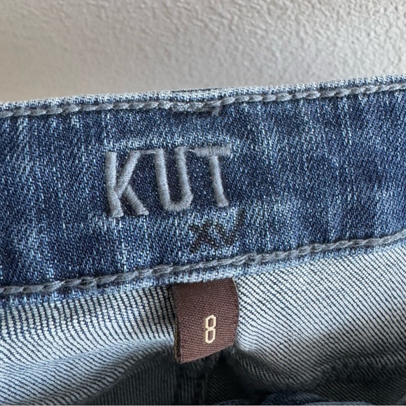 NWT Kut From The Kloth Lonnie Distressed Cuffed Boyfriend Short Indigo Blue - Picture 7 of 9